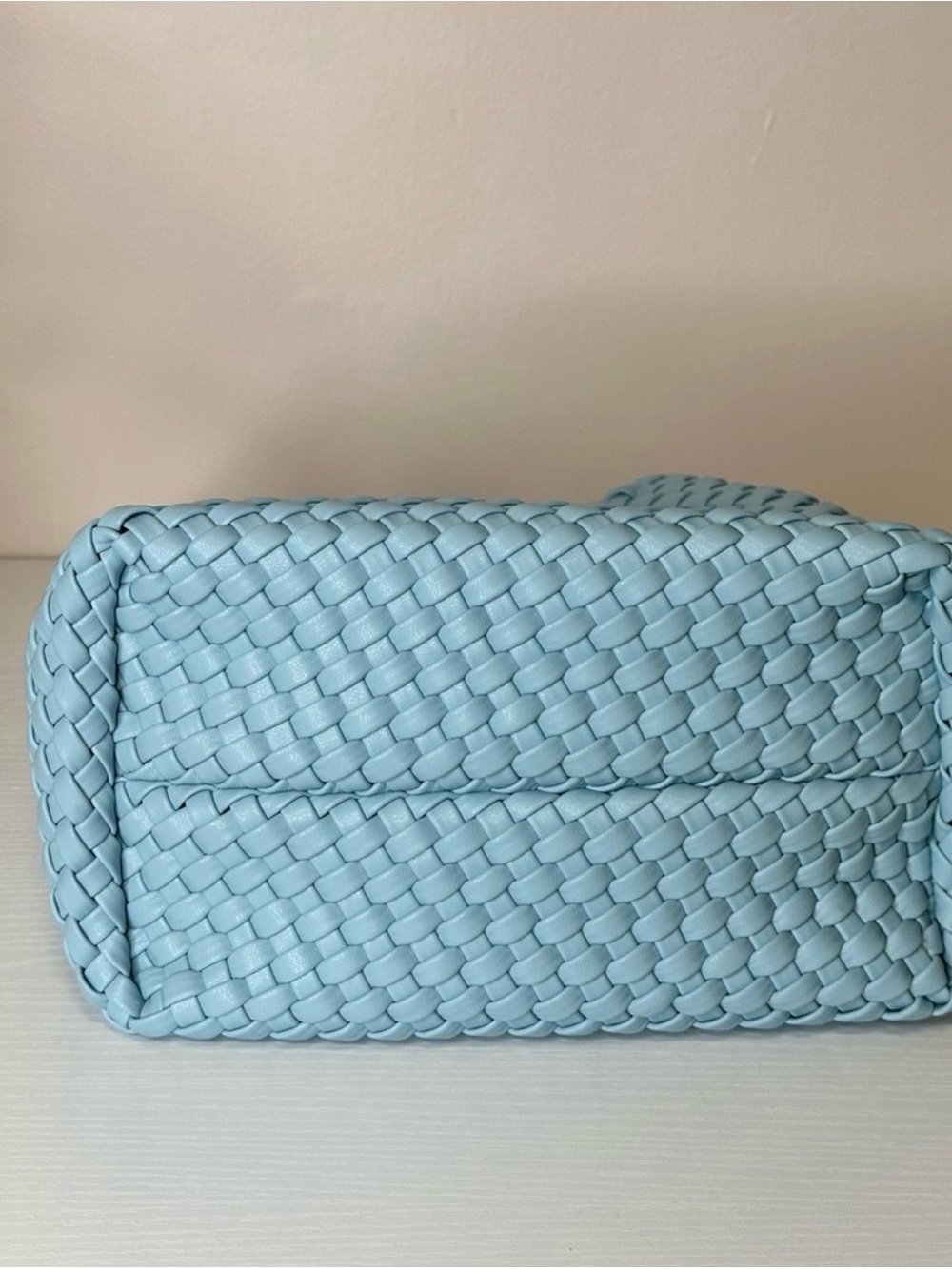 Ah-Dorned New York Woven Tote Bag Sky Blue NWT Removable Crossbody Strap - Picture 2 of 5